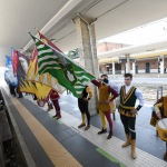 Foto Nicoloro G.   03/07/2021   Faenza ( Ravenna )  Primo viaggio inaugurale del Treno di Dante, convoglio storico che collega Firenze a Ravenna con quattro fermate intermedie. Da oggi 03 luglio fino al 10 ottobre prossimo effettuera' viaggi di andata e ritorno nei fine settimana. nella foto l' arrivo alla stazione di Faenza tra sbandieratori e musica.