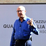 Foto Nicoloro G.   20/09/2026   Ravenna   Nell' ambito delle Celebrazioni per il 705° annuale della morte di Dante Alighieri si e' conclusa la XV edizione del Festival '' Prospettiva Dante ''. nella foto il giornalista e scrittore Aldo Cazzullo che ha intrattenuto con una riflessione sul tema '' Da Dante al Rinascimento ''.