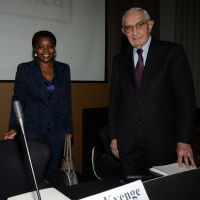 Foto Nicoloro G. 12/11/2013 Milano Incontro e dibattito sul tema ” Il lavoro è cittadinanza ” con la partecipazione del ministro per l’ Integrazione Cècile Kyenge. nella foto Cècile Kyenge – Giuseppe Guzzetti 