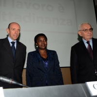 Foto Nicoloro G. 12/11/2013 Milano Incontro e dibattito sul tema ” Il lavoro è cittadinanza ” con la partecipazione del ministro per l’ Integrazione Cècile Kyenge. nella foto Antonio Mastrapasqua – Cècile