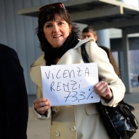 Foto Nicoloro G. 15/12/2013 Milano Prima Assemblea Nazionale del PD dopo le elezioni di Matteo Renzi a segretario. nella foto Una partecipante 