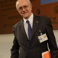 Foto Nicoloro G. 27/10/2013 Rimini Quarantaquattresima edizione delle ” Giornate Internazionali del Centro Pio Manzù ” che ha per tema ” La palma e l’ abete: dialoghi interculturali tra Europa e Mondo Arabo “. nella foto Mario J. Molina 