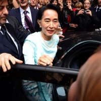 Foto Nicoloro G. 30/10/2013 Bologna Il leader dell’ opposizione birmana Aung San Suu Kyi ospite della città di Bologna per ricevere la cittadinanza onoraria in Comune e la laurea honoris causa in Università. nella foto Aung San Suu Kyi 