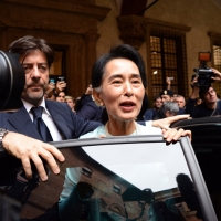 Foto Nicoloro G. 30/10/2013 Bologna Il leader dell’ opposizione birmana Aung San Suu Kyi ospite della città di Bologna per ricevere la cittadinanza onoraria in Comune e la laurea honoris causa in Università. nella foto Aung San Suu Kyi 