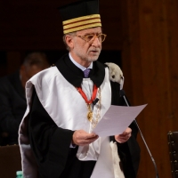 Foto Nicoloro G. 30/10/2013 Bologna Il leader dell’ opposizione birmana Aung San Suu Kyi ospite della città di Bologna per ricevere la cittadinanza onoraria in Comune e la laurea honoris causa in Università. nella foto Ivano Dionigi   