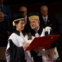 Foto Nicoloro G. 30/10/2013 Bologna Il leader dell’ opposizione birmana Aung San Suu Kyi ospite della città di Bologna per ricevere la cittadinanza onoraria in Comune e la laurea honoris causa in Università. nella foto Aung San Suu Kyi – Ivano Dionigi 