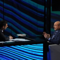 Foto Nicoloro G. 09/12/2012 Milano Trasmissione televisiva su Rai3 ” Che tempo che fa ” condotta da Fabio Fazio. nella foto Fabio Fazio – Aldo Cazzullo