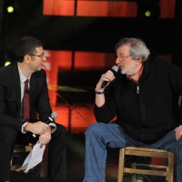 Foto Nicoloro G. 10/12/2012 Milano Trasmissione televisiva su Rai3 ” Che tempo che fa ” condotta da Fabio Fazio. nella foto Fabio Fazio – Francesco Guccini 