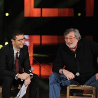 Foto Nicoloro G. 10/12/2012 Milano Trasmissione televisiva su Rai3 ” Che tempo che fa ” condotta da Fabio Fazio. nella foto Fabio Fazio – Francesco Guccini 