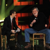 Foto Nicoloro G. 10/12/2012 Milano Trasmissione televisiva su Rai3 ” Che tempo che fa ” condotta da Fabio Fazio. nella foto Fabio Fazio – Francesco Guccini 
