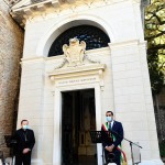 Foto Nicoloro G.   17/10/2020   Ravenna   Ricollocamento nella tomba di Dante della Croce d' oro donata nel 1965 da papa Paolo VI e recentemente benedetta da papa Francesco. nella foto il vescovo di Ravenna monsignore Lorenzo Ghizzoni e il sindaco di Ravenna Michele de Pascale.