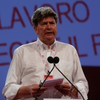 Foto Nicoloro G.  08/05/2014  Rimini  Terza e conclusiva giornata del 17° Congresso della CGIL. nella foto Massimo Cestaro segretario generale Slc CGIL.