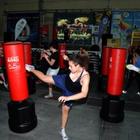 Foto Nicoloro G.   30/05/2014   Rimini   Si è aperta la 9° edizione di " Rimini Wellness ". nella foto i frequentatori del Rimini Wellness partecipano alle tante e diverse proposte di esercizi e discipline sportive.
