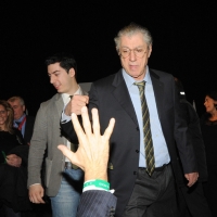NIKFoto Nicoloro G. 04/12/2011 Vicenza Dopo quattro anni si riunisce il Parlamento Padano nella sua sede di villa " La Favorita ". nella foto Umberto Bossi – Renzo Bossi