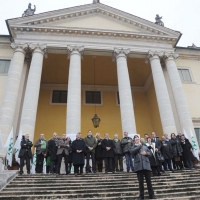 Foto Nicoloro G. 04/12/2011 Vicenza Dopo quattro anni si riunisce il Parlamento Padano nella sua sede di villa " La Favorita ". nella foto Umberto Bossi con lo stato maggiore della Lega Nord