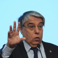 Foto Nicoloro G. Rimini 04/12/2010 Seconda edizione del " Salone della Giustizia " che si svolge dal 02 al 05 dicembre alla Fiera di Rimini. nella foto Carlo Giovanardi