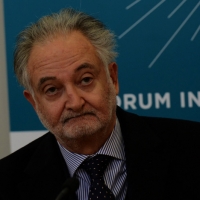 Foto Nicoloro G.  09/04/2015  Comunità di San Patrignano- Coriano ( Rimini )   Seconda edizione del Positive Economy Forum, due giorni di conferenze e dibattiti per pensare un nuovo modello economico per le generazioni future.  nella foto Jacques Attali, presidente Positive Economy Forum.