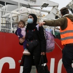 Foto Nicoloro G.  10/04/2024    Ravenna   E\' approdata alla banchina di Marina di Ravenna la nave Ong Life Support con a bordo 200 migranti, dei quali 167 sono uomini, 15 sono donne e 18 minori di cui 8 non accompagnati. I paesi di provenienza dei migranti sono il Bangladesh, la Siria, il Pakistan, l\'  Eritrea, l\' Egitto e il Ghana. nella foto sono una decina le famiglie con minori al seguito.