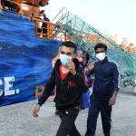 Foto Nicoloro G.   14/06/2025   Ravenna   E' approdata nel porto di Ravenna la nave ong Solidaire con a bordo 76 migranti tutti uomini di cui 14 minori non accompagnati. I paesi di provenienza sono per la maggior parte Bangladesh, Marocco e Egitto. A questi si aggiungono migranti provenienti da Siria, Eritrea, Etiopia, Yemen e Libia. nella foto un momento dello sbarco.