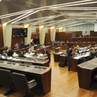 https://www.giuseppenicoloro.com/wordpress/wp-content/gallery/seduta-del-consiglio-regionale-della-lombardia/thumbs/thumbs_NIK_70281.jpg?i=32918841