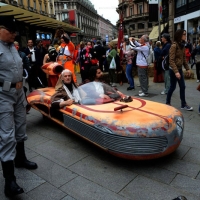 Foto Nicoloro G. 03/05/2015 Milano Si è svolto lo " Star Wars Day " che ha richiamato una moltitudine di appassionati della saga cinematografica di fantascienza di Star Wars. nella foto lungo il corteo della parata che ha attraversato il centro della città.