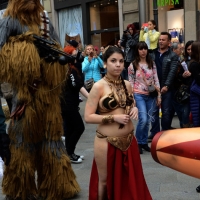 Foto Nicoloro G.   03/05/2015  Milano   Si è svolto lo \" Star Wars Day \" che ha richiamato una moltitudine di appassionati della saga cinematografica di fantascienza di Star Wars. nella foto lungo il corteo della parata che ha attraversato il centro della città.