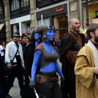 Foto Nicoloro G.   03/05/2015  Milano   Si è svolto lo " Star Wars Day " che ha richiamato una moltitudine di appassionati della saga cinematografica di fantascienza di Star Wars. nella foto lungo il corteo della parata che ha attraversato il centro della città.