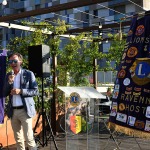 Foto Nicoloro G.   26/07/2024   Ravenna   Ha fatto tappa a Ravenna la \'\' Staffetta per la Pace \'\'. Questa iniziativa ciclistica organizzata da Lions Italia e\' partita dalle Tre cime di Lavaredo e percorrera\' l\' antica via di pellegrinaggio Romea-Germanica sino a Roma, dove consegnera\' al Papa e al Capo dello Stato una pergamena con le firme degli amministratori delle citta\' in cui la Staffetta avra\' sostato. nella foto il governatore dei Lions del Distretto 108 A Mario Boccaccini.