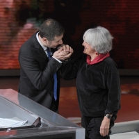 Foto Nicoloro G. 01/01/2012 Milano Trasmissione televisiva su Rai3 " Che tempo che fa " condotta da Fabio Fazio e interamente dedicata al ricordo dello scalatore ed esploratore Walter Bonatti. nella foto Fabio Fazio – Rossana Podestà