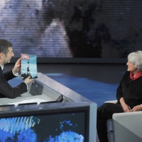 Foto Nicoloro G. 01/01/2012 Milano Trasmissione televisiva su Rai3 " Che tempo che fa " condotta da Fabio Fazio e interamente dedicata al ricordo dello scalatore ed esploratore Walter Bonatti. nella foto Fabio Fazio – Rossana Podestà