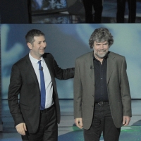 Foto Nicoloro G. 01/01/2012 Milano Trasmissione televisiva su Rai3 " Che tempo che fa " condotta da Fabio Fazio e interamente dedicata al ricordo dello scalatore ed esploratore Walter Bonatti. nella foto Fabio Fazio – Reinhold Messner