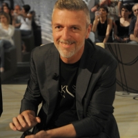 Foto Nicoloro G. 08/04/2011 Milano Trasmissione televisiva su La7 " Invasioni barbariche " condotta da Daria Bignardi. nella foto Toni Thorimbert