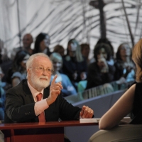 Foto Nicoloro G. 12/11/2010 Milano, Trasmissione televisiva "Le Invasioni barbariche" in programmazione su La7 e condotta da Daria Bignardi. nella foto Eugenio Scalfari – Daria Bignardi