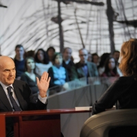 Foto Nicoloro G. 21/01/2011 Milano Trasmissione televisiva su La7 " Invasioni barbariche " condotta da Daria Bignardi. nella foto Pier Luigi Bersani – Daria Bignardi