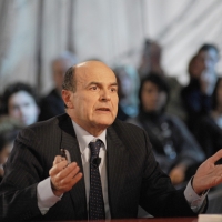 Foto Nicoloro G. 21/01/2011 Milano Trasmissione televisiva su La7 \" Invasioni barbariche \" condotta da Daria Bignardi. nella foto Pier Luigi Bersani