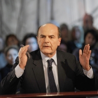 Foto Nicoloro G. 21/01/2011 Milano Trasmissione televisiva su La7 \" Invasioni barbariche \" condotta da Daria Bignardi. nella foto Pier Luigi Bersani