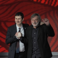 Foto Nicoloro G. 09/04/2011 Milano Trasmissione televisiva su Rai3 " Che tempo che fa " condotta da Fabio Fazio. nella foto  Fabio Fazio – Gino Strada