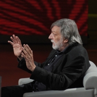 Foto Nicoloro G. 09/04/2011 Milano Trasmissione televisiva su Rai3 " Che tempo che fa " condotta da Fabio Fazio. nella foto Gino Strada