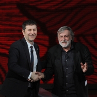 Foto Nicoloro G. 09/04/2011 Milano Trasmissione televisiva su Rai3 " Che tempo che fa " condotta da Fabio Fazio. nella foto  Fabio Fazio – Gino Strada