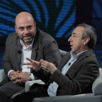 Foto Nicoloro G. 09/04/2011 Milano Trasmissione televisiva su Rai3 " Che tempo che fa " condotta da Fabio Fazio. nella foto Paolo Virzì – Silvio Orlando