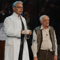 Foto Nicoloro G. 19/11/2012 Milano Trasmissione televisiva su Rai3 ” Che tempo che fa ” condotta da Fabio Fazio. nella foto Neri Marcorè