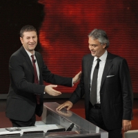 Foto Nicoloro G. 20/11/2011 Milano Trasmissione televisiva su Rai3″ Che tempo che fa ” condotta da Fabio Fazio. nella foto Fabio Fazio – Andrea Bocelli