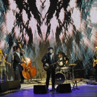 Foto Nicoloro G. 24/09/2011 Milano Trasmissione televisiva su Rai3 " Che tempo che fa " condotta da Fabio Fazio. nella foto Vinicio Capossela e la sua band