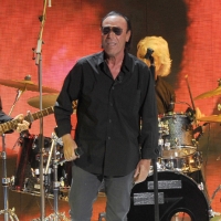 Foto Nicoloro G. 24/12/2011 Milano Trasmissione televisiva su Rai3 " Che tempo che fa " condotta da Fabio Fazio. nella foto Antonello Venditti
