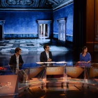 Foto Nicoloro G. 26/09/2015 Milano Prima serata della nuova serie di trasmissioni su Rai 3 ' Che fuori tempo che fa '. nella foto da sinistra Fabio Aru, Riccardo Scamarcio, Fabio Fazio, Flavia Pennetta e Nino Frassica.