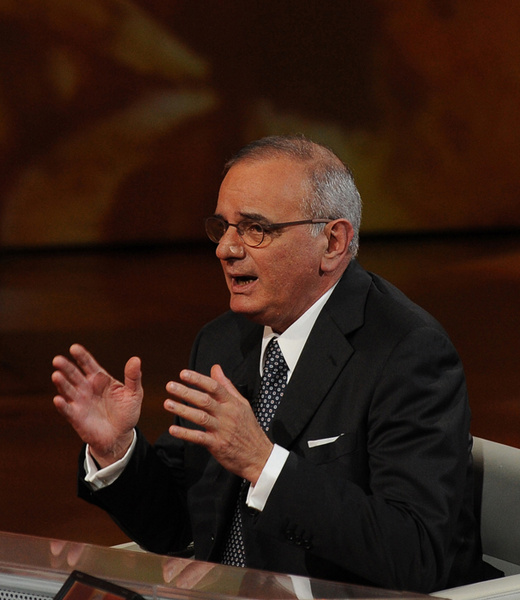 Foto Nicoloro G. 04/03/2012 Milano Trasmissione televisiva su Rai3 ” Che tempo che fa ” condotta da Fabio Fazio. nella foto Attilio Befera