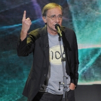 Foto Nicoloro G. 10/12/2011 Milano Trasmissione televisiva su Rai3 " Che tempo che fa " condotta da Fabio Fazio. nella foto Roberto Vecchioni