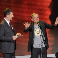 Foto Nicoloro G. 10/12/2011 Milano Trasmissione televisiva su Rai3 " Che tempo che fa " condotta da Fabio Fazio. nella foto Fabio Fazio – Roberto Vecchioni