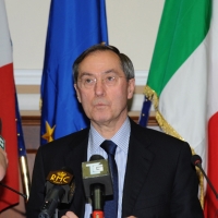 Foto Nicoloro G. 08/04/2011 Milano Vertice in Prefettura tra i ministri degli esteri d’ Italia e di Francia sul problema dell’ immigrazione. nella foto Claude Gueant, Ministro degli Esteri francese