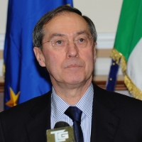 Foto Nicoloro G. 08/04/2011 Milano Vertice in Prefettura tra i ministri degli esteri d’ Italia e di Francia sul problema dell’ immigrazione. nella foto Claude Gueant, Ministro degli Esteri francese